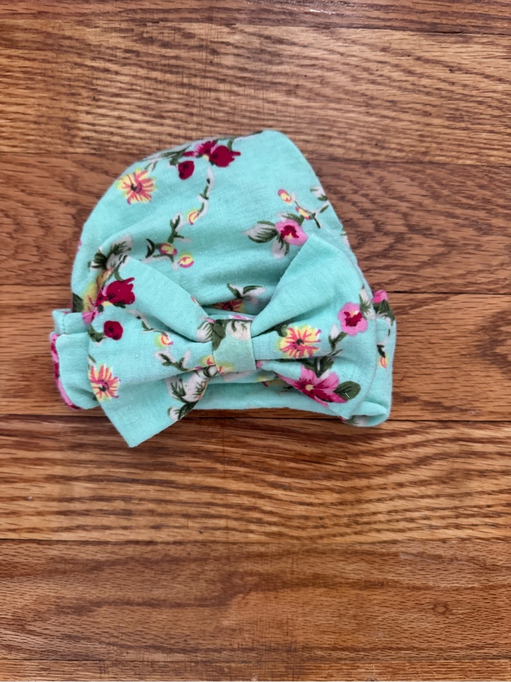 Source Unknown Mint Green Floral Bow Beanie